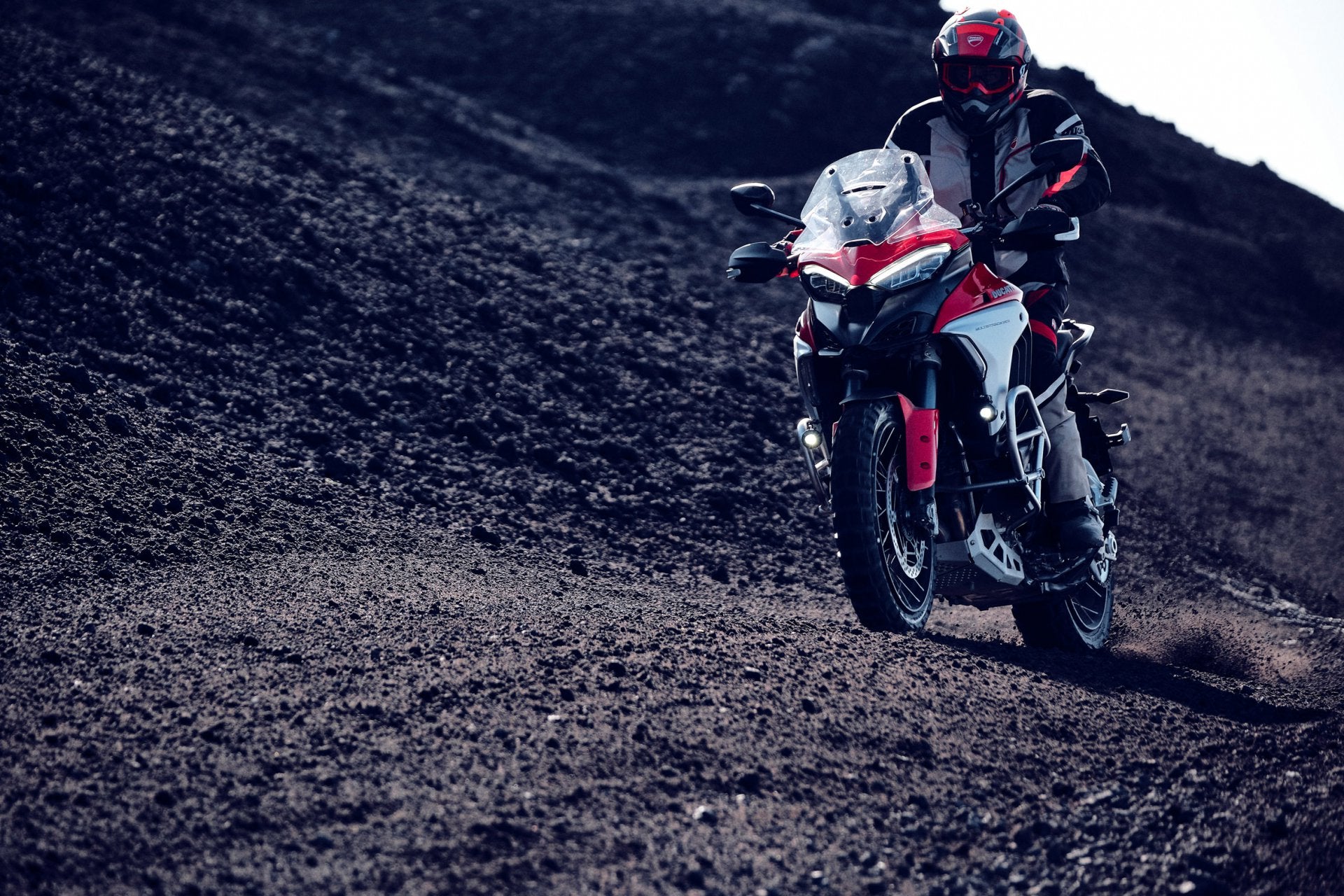 Multistrada V4 S T&R Rines Rayos
