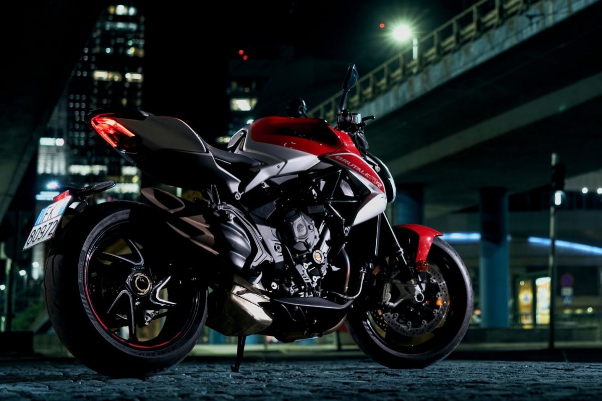 BRUTALE 800 RR