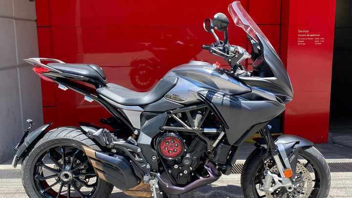 SEMINUEVA MV Agusta Turismo Veloce Lusso SCS