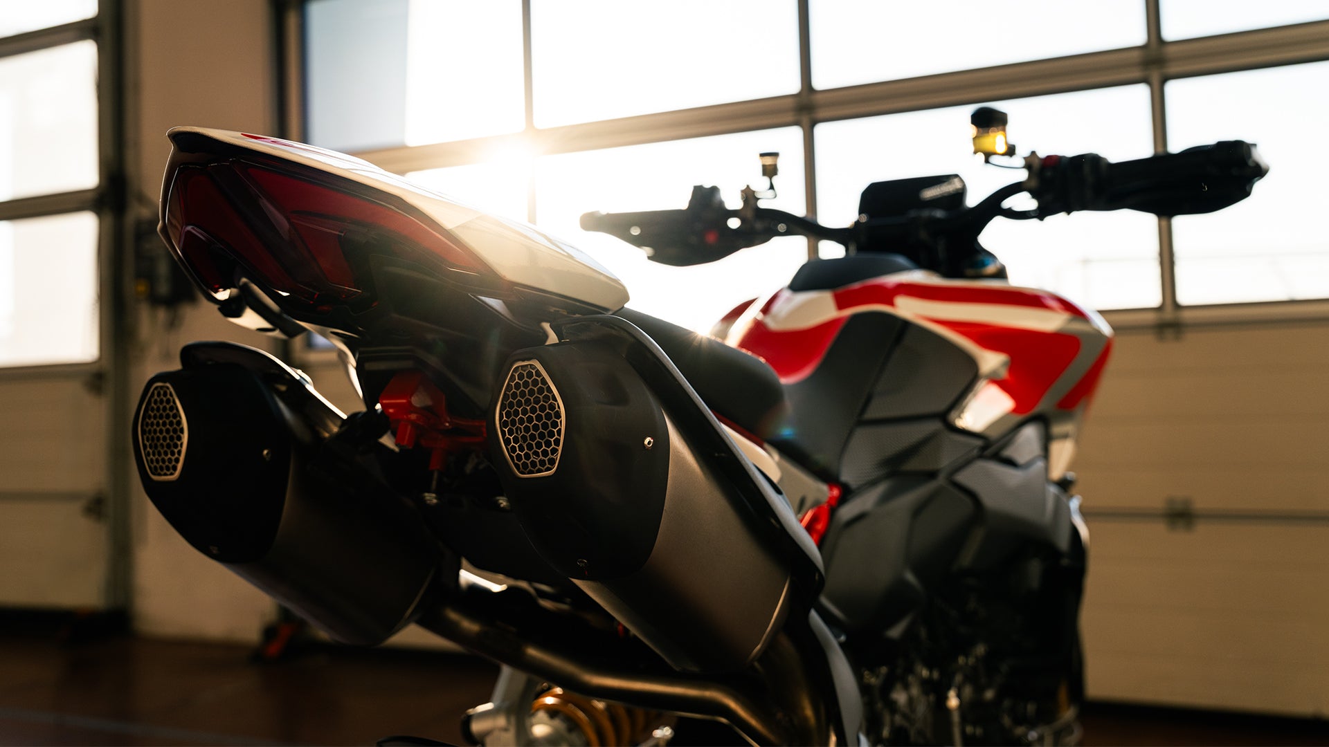 Hypermotard V2 SP