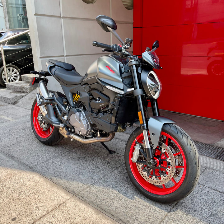 SEMINUEVA Ducati Monster Plus
