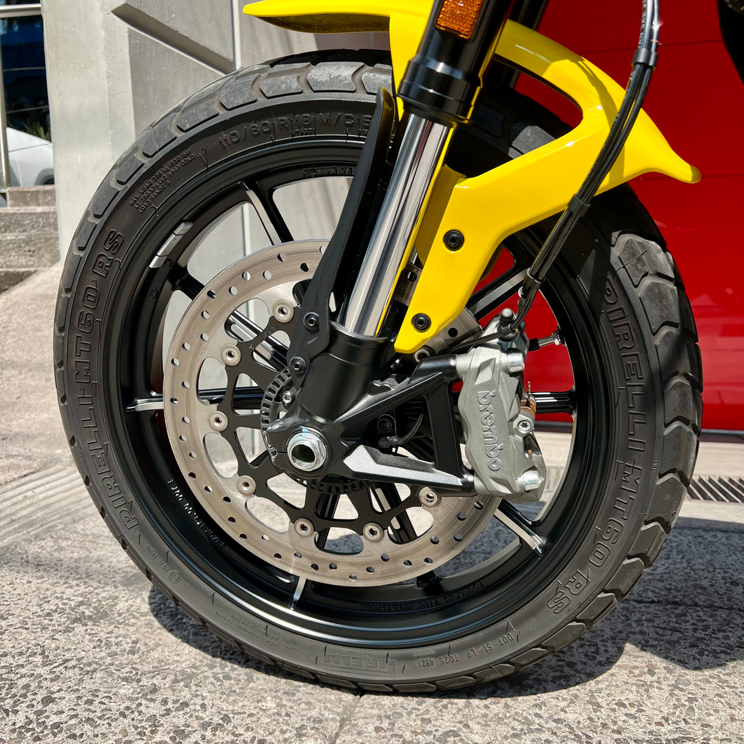 SEMINUEVA Ducati Scrambler Icon Yellow