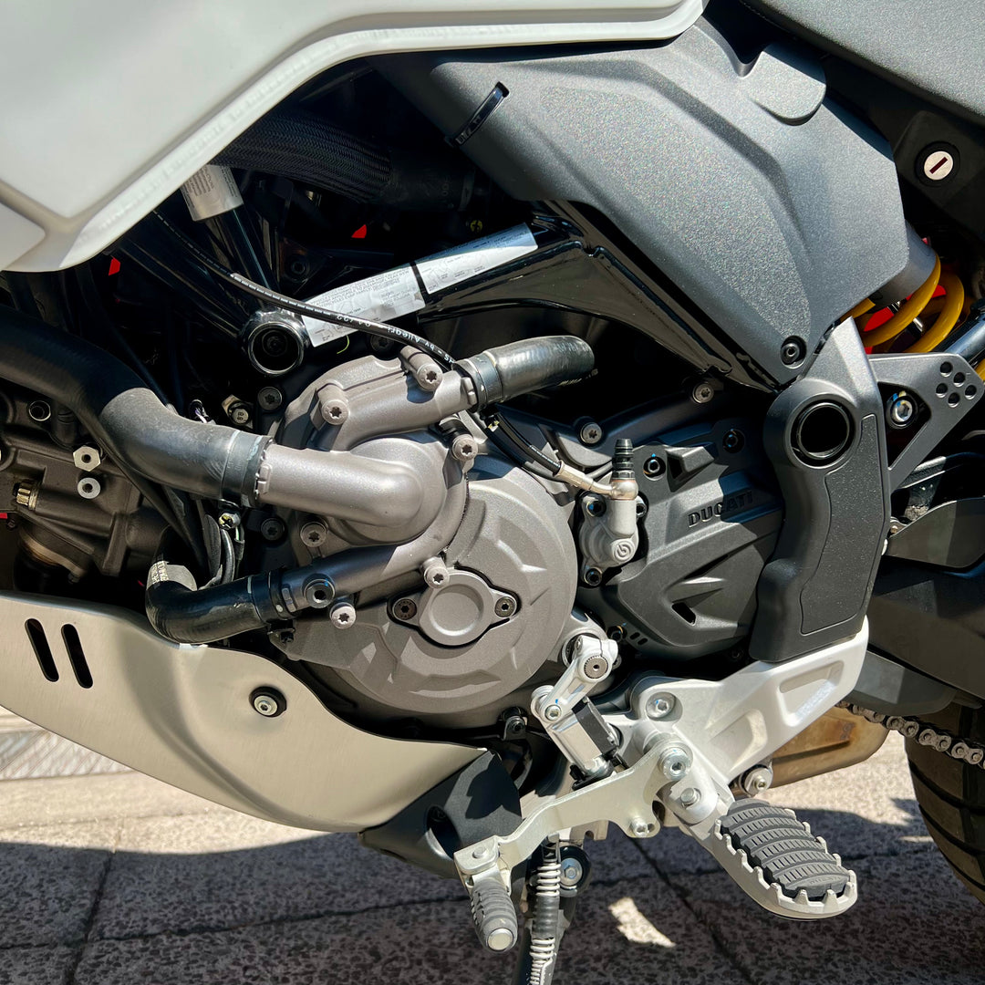 SEMINUEVA Ducati Desert X