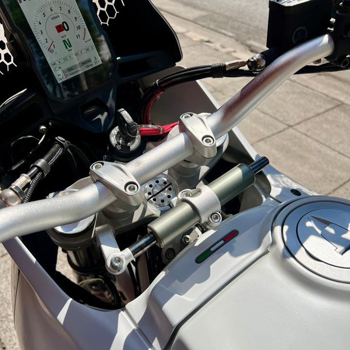 SEMINUEVA Ducati Desert X