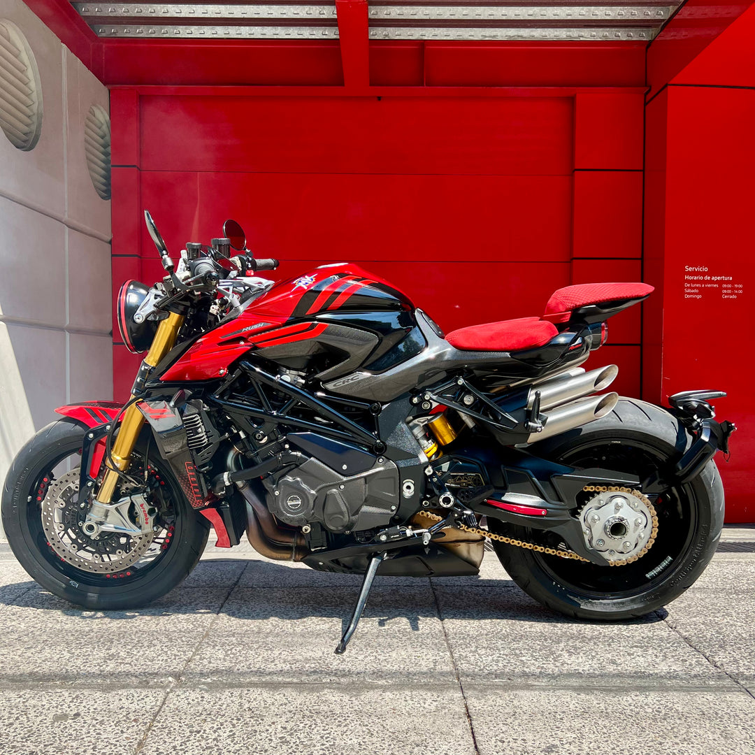 SEMINUEVA MV AGUSTA RUSH