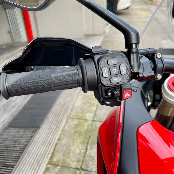 SEMINUEVA MV AGUSTA ENDURO VELOCE