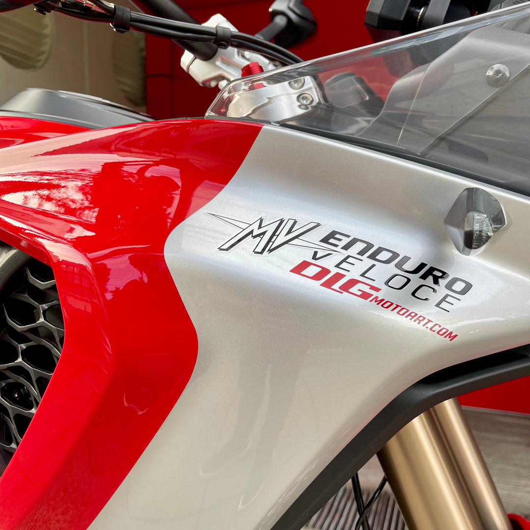 SEMINUEVA MV AGUSTA ENDURO VELOCE