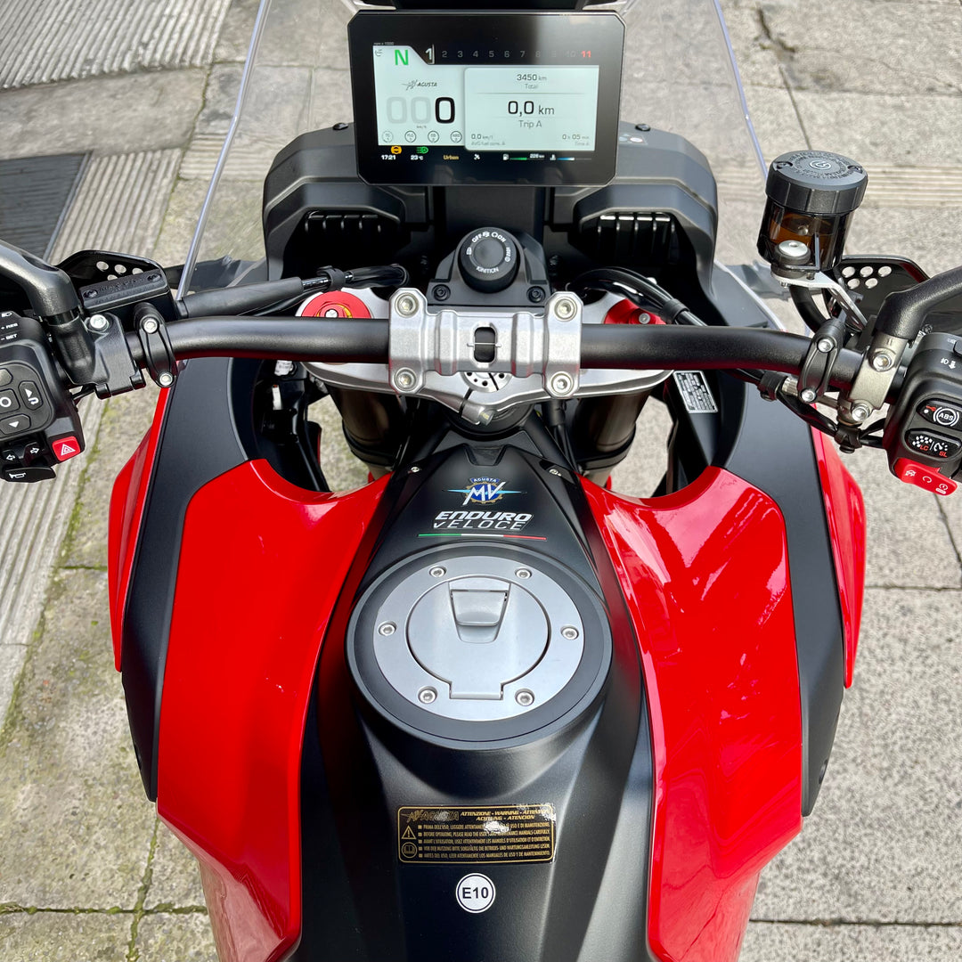 SEMINUEVA MV AGUSTA ENDURO VELOCE