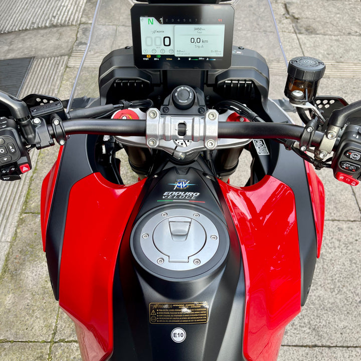SEMINUEVA MV AGUSTA ENDURO VELOCE