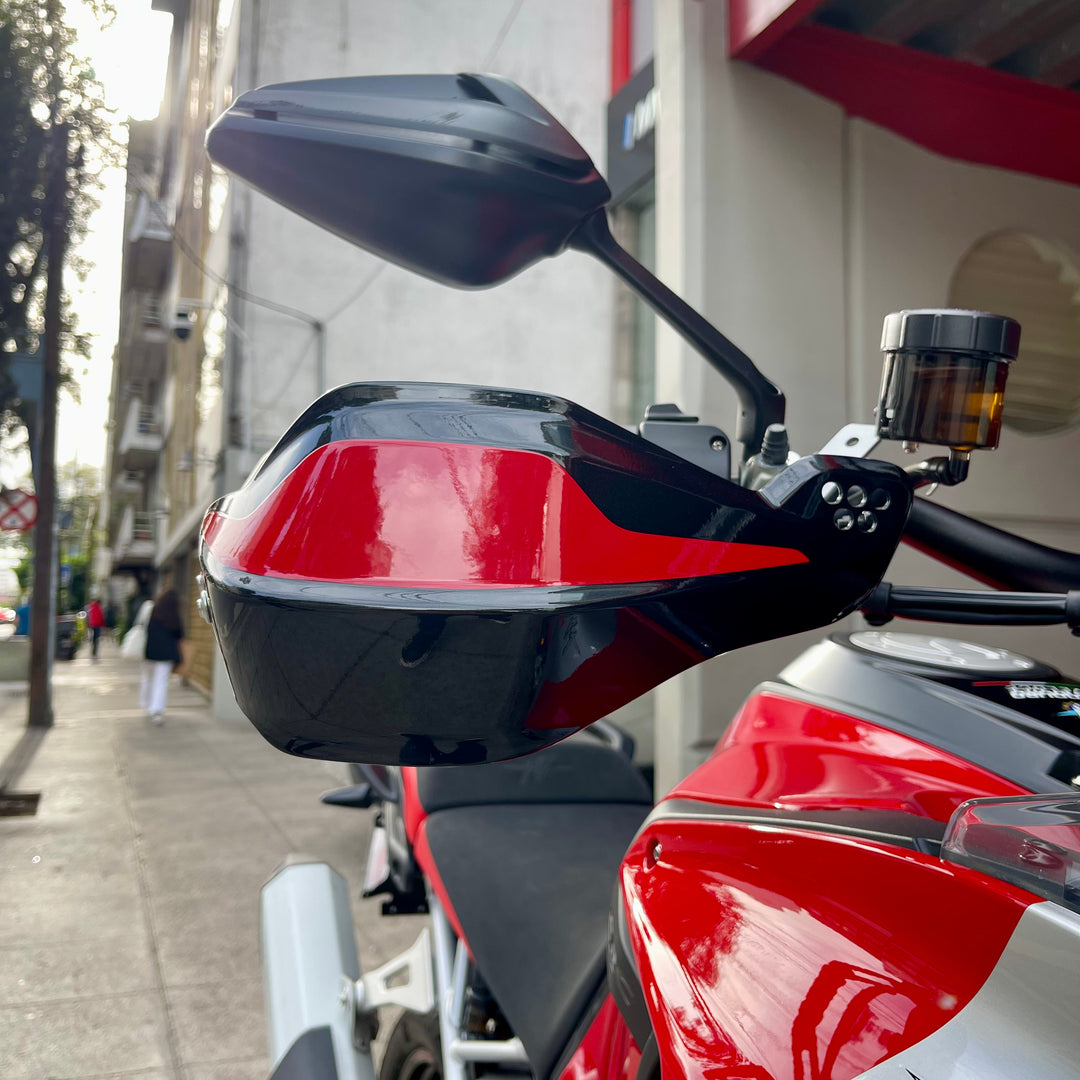 SEMINUEVA MV AGUSTA ENDURO VELOCE