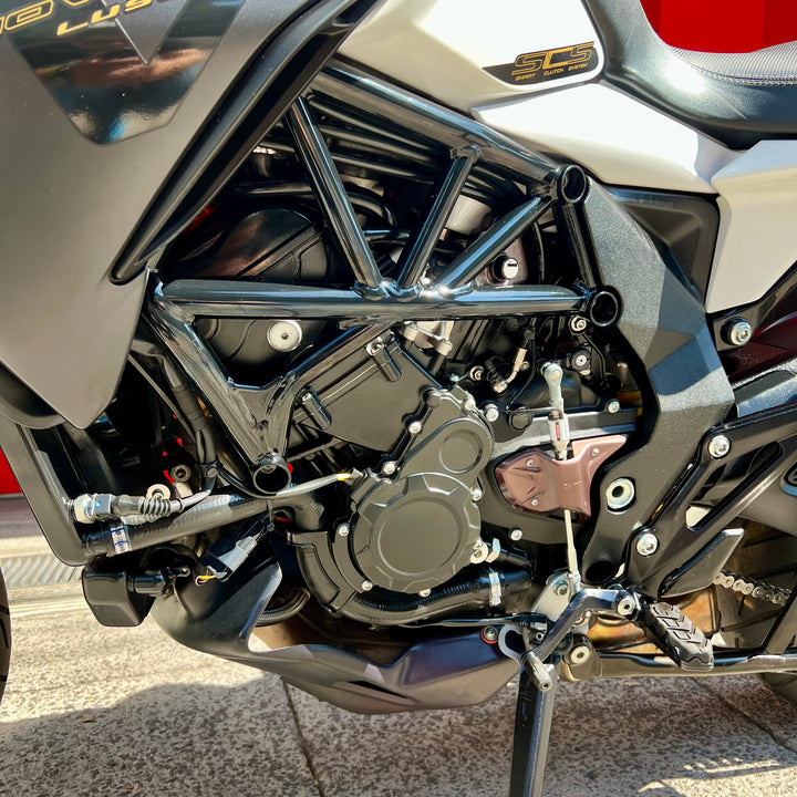 SEMINUEVA MV AGUSTA TURISMO VELOCE LUSSO SCS