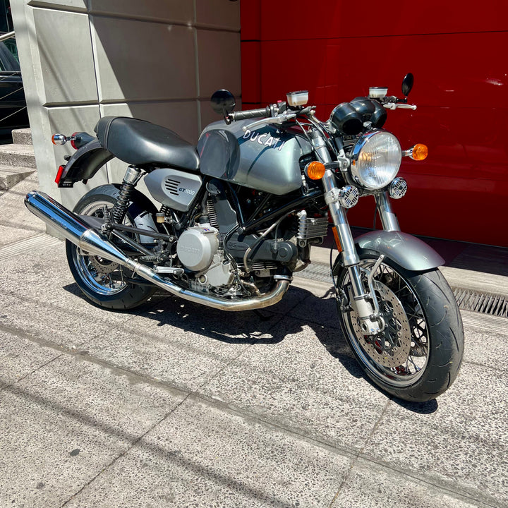 SEMINUEVA Ducati GT1000
