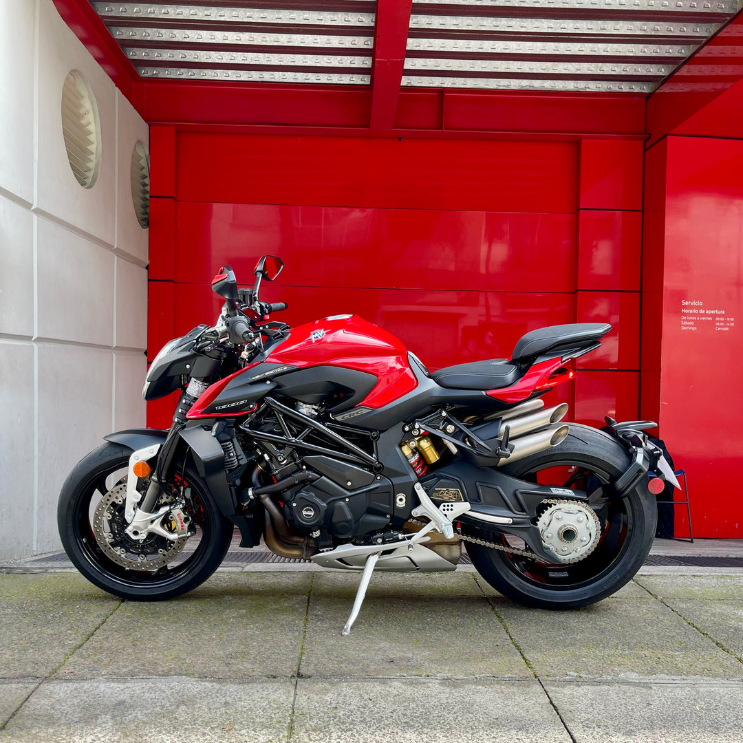 SEMINUEVA MV AGUSTA BRUTALE 1000 RS