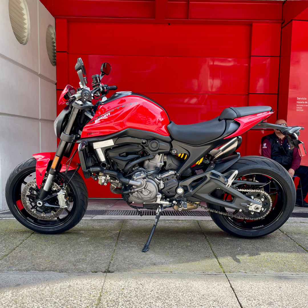 SEMINUEVA Ducati Monster Plus