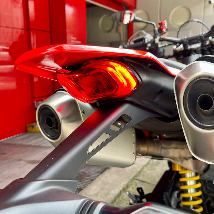 SEMINUEVA Ducati Hypermotard 698 RVE