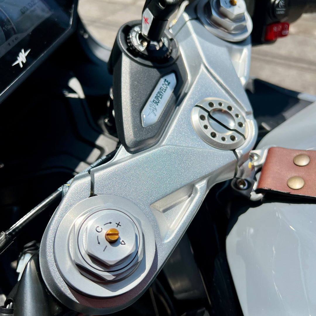 SEMINUEVA MV AGUSTA SUPERVELOCE