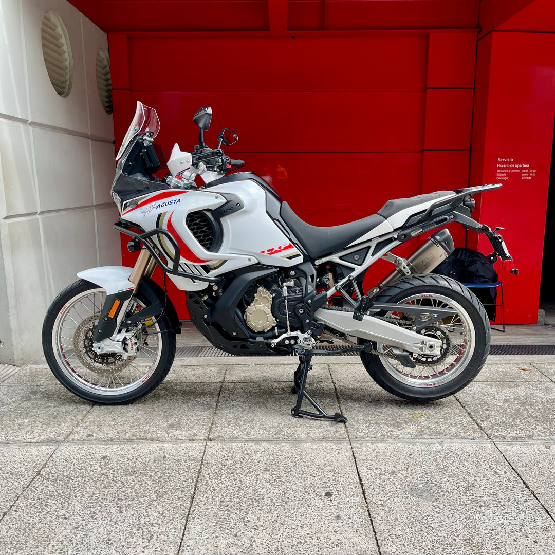 SEMINUEVA MV AGUSTA LXP ORIOLI   #17/500