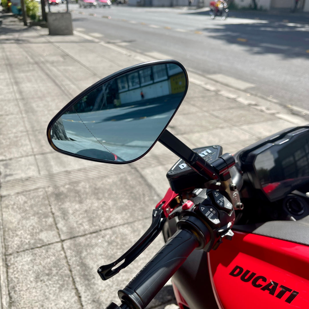 SEMINUEVA Ducati Diavel V4