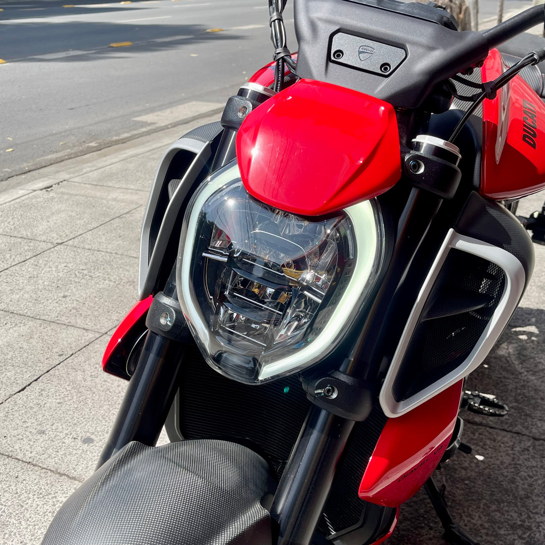 SEMINUEVA Ducati Diavel V4