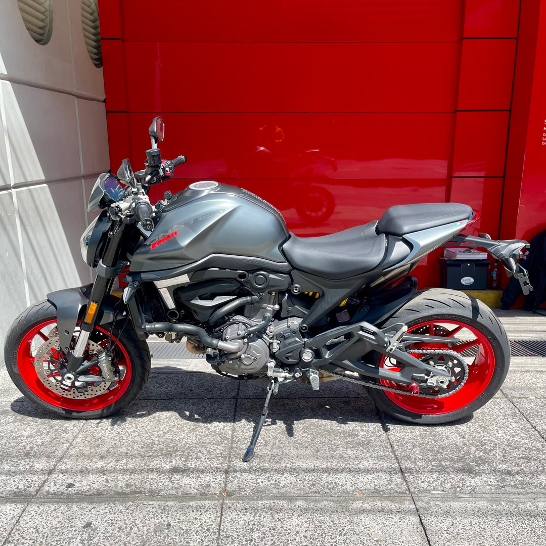 SEMINUEVA Ducati Monster Plus