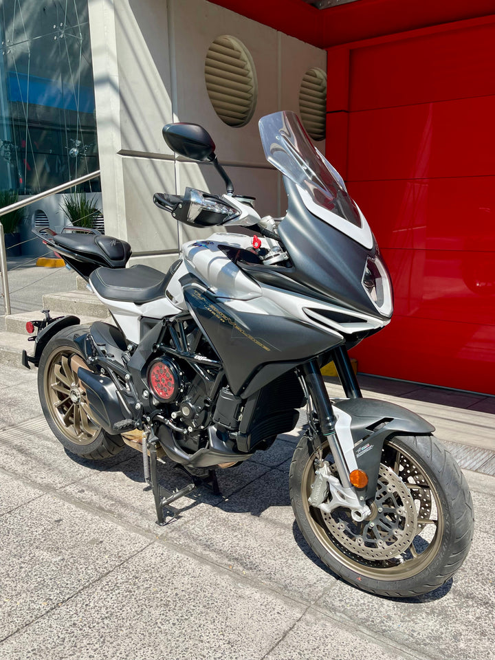 SEMINUEVA MV AGUSTA TURISMO VELOCE LUSSO SCS