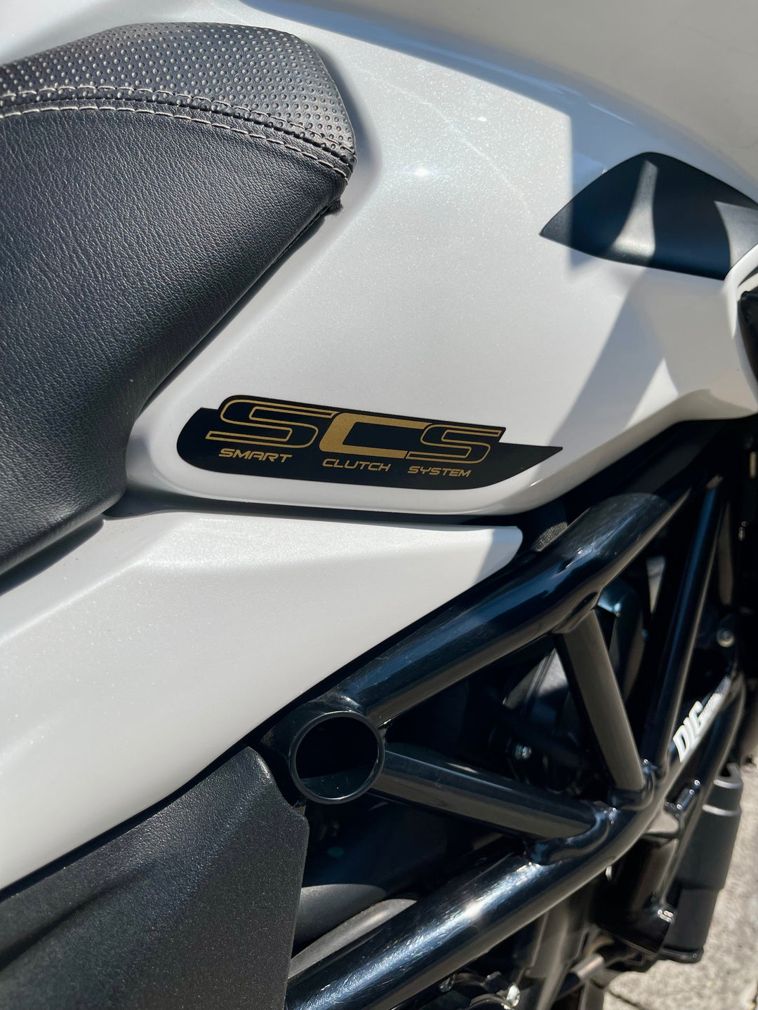 SEMINUEVA MV AGUSTA TURISMO VELOCE LUSSO SCS