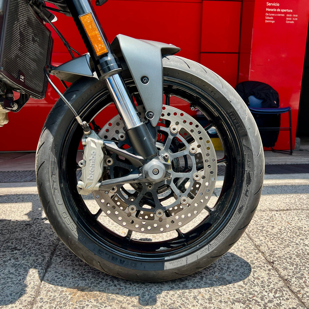 SEMINUEVA Ducati Monster Plus