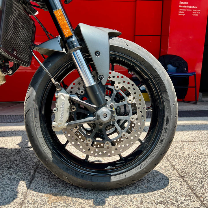 SEMINUEVA Ducati Monster Plus