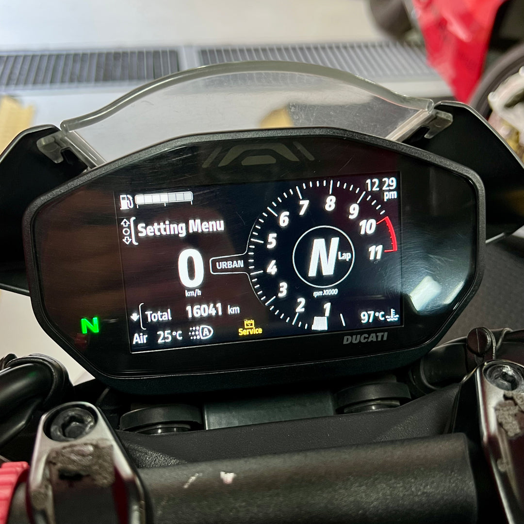 SEMINUEVA Ducati Monster Plus