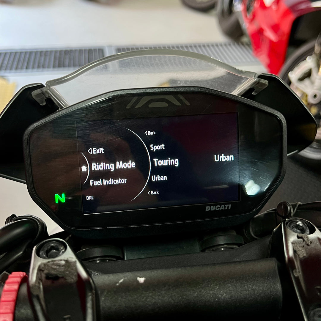 SEMINUEVA Ducati Monster Plus