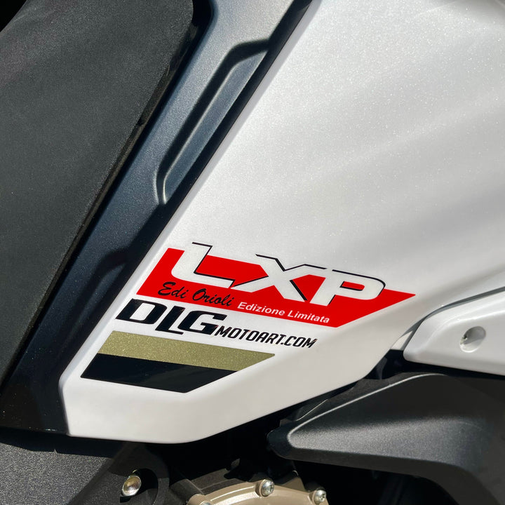 SEMINUEVA MV AGUSTA LXP ORIOLI   #17/500