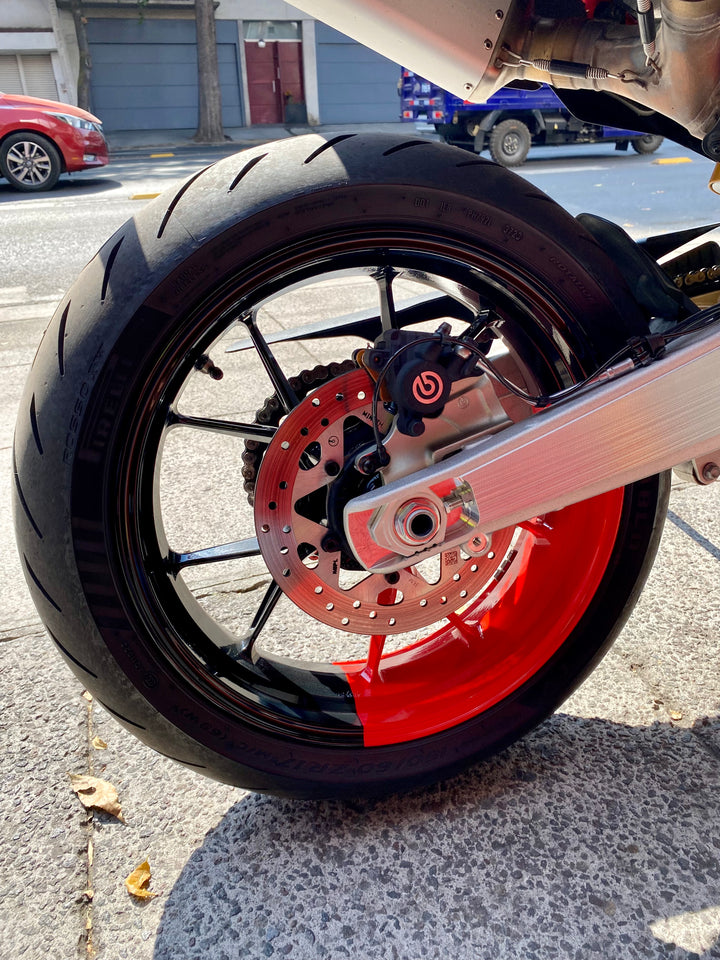 SEMINUEVA Ducati Hypermotard 698 RVE