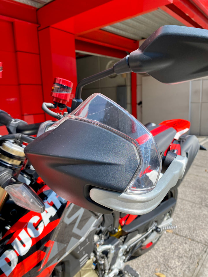 SEMINUEVA Ducati Hypermotard 698 RVE