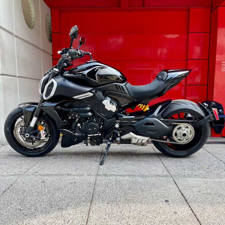 SEMINUEVA Ducati Diavel V4