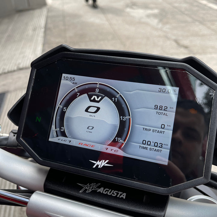 SEMINUEVA MV AGUSTA BRUTALE 800 RR