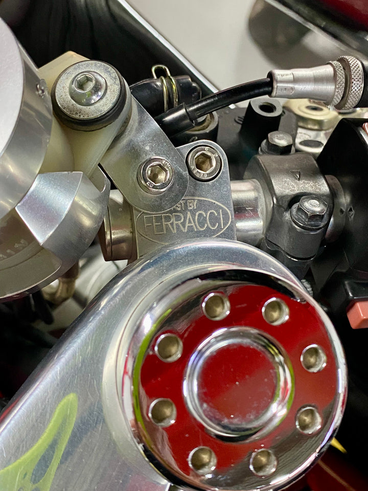 SEMINUEVA Ducati MH900