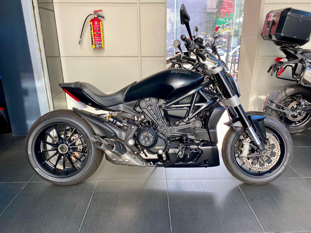 SEMINUEVA Ducati XDiavel Dark