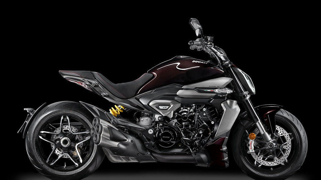 XDiavel V4