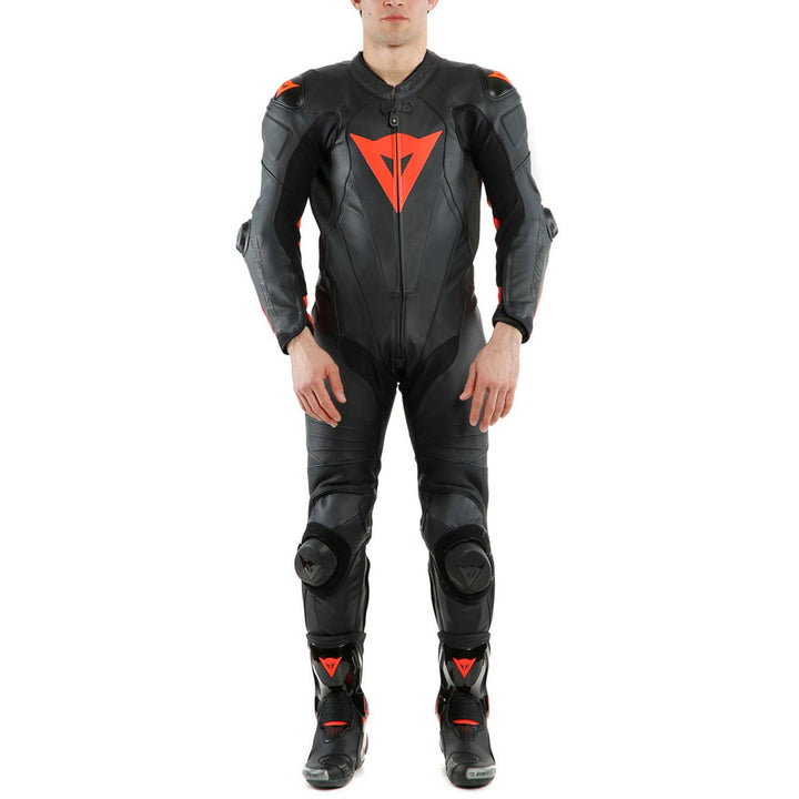 TRAJE DE PIEL DAINESE LAGUNA SECA 5 PERFORADO NEGRO/ROJO