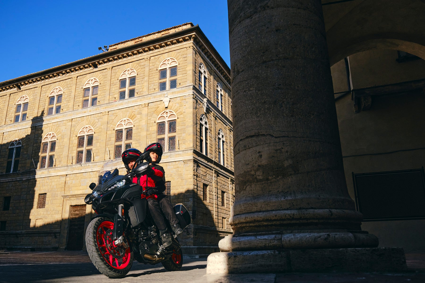 Multistrada V2 S