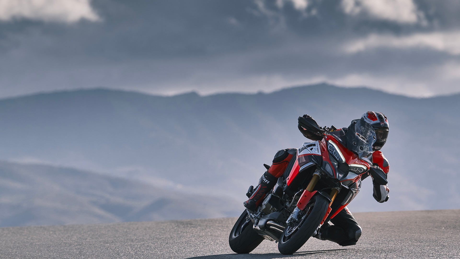 Multistrada V4 Pikes Peak